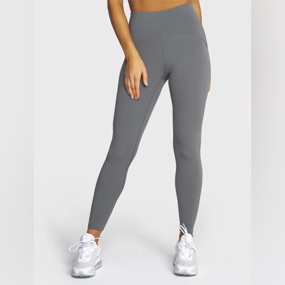 VSHRED ESSENTIAL LEGGING Medium